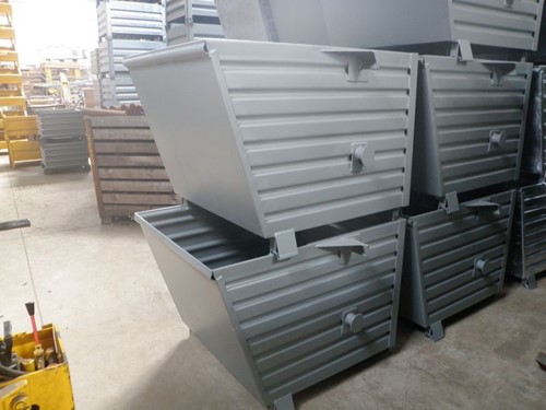 Stacking containers painted SB10-2, 1000 mm x 800  mm x  900 mm